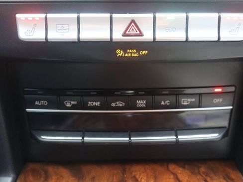 Used 2015 Mercedes-Benz E 350 4MATIC w/ Premium 1 Package image 21