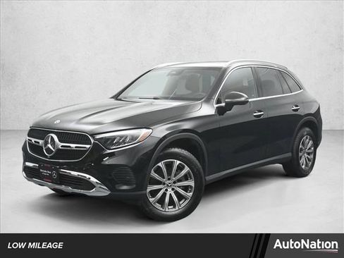 Certified 2026 Mercedes-Benz GLC 300 4MATIC image 1