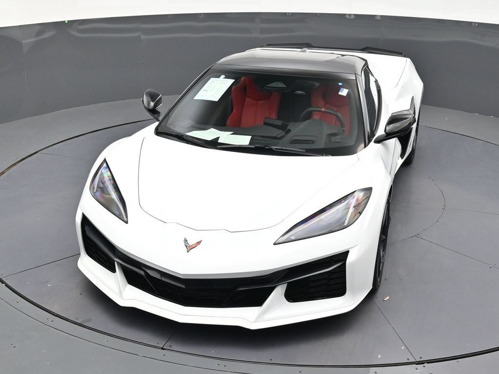 Used 2025 Chevrolet Corvette E-Ray AWD/4WD image 19
