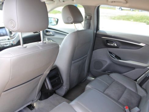 Used 2019 Chevrolet Impala LS FWD image 16