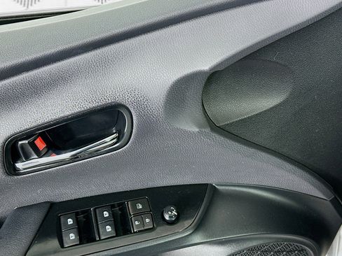 Used 2017 Toyota Prius Prime Plus image 15