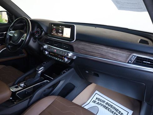 Used 2021 Kia Telluride SX w/ SX Prestige Package AWD/4WD image 39