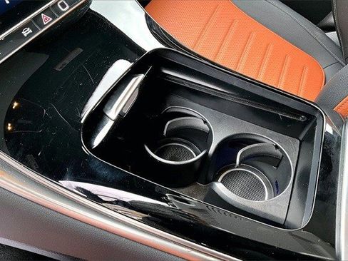 Certified 2025 Mercedes-Benz GLC 300 4MATIC image 21