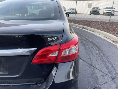 Used 2019 Nissan Sentra SV image 16