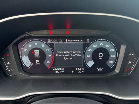 Used 2024 Audi Q3 2.0T Premium image 20