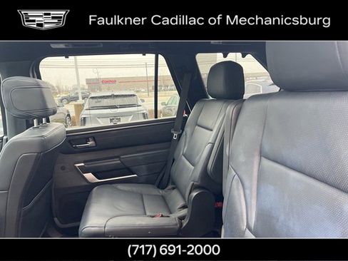 Used 2024 Toyota Sequoia Platinum image 16