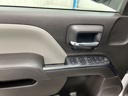 Used 2016 Chevrolet Silverado 1500 Custom w/ Custom Convenience Package image 19