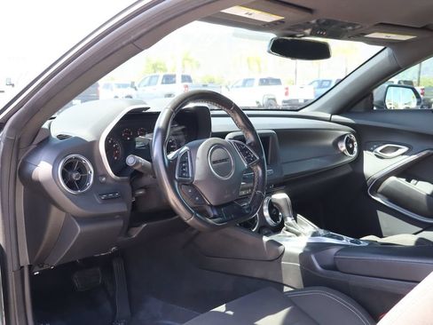 Used 2022 Chevrolet Camaro LT RWD image 17
