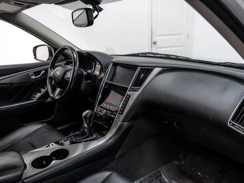 Used 2017 INFINITI Q50 3.0t Premium w/ 3.0T Premium Plus Package image 11