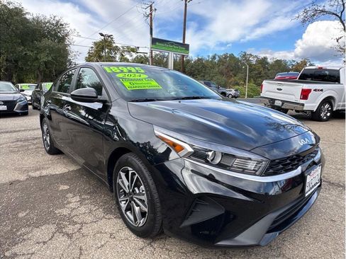 Used 2024 Kia Forte LXS image 1