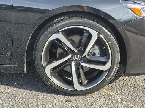 Used 2022 Honda Accord Sport image 8