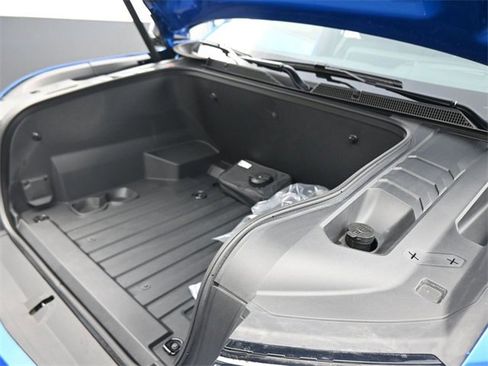 Used 2025 Chevrolet Silverado EV RST image 10