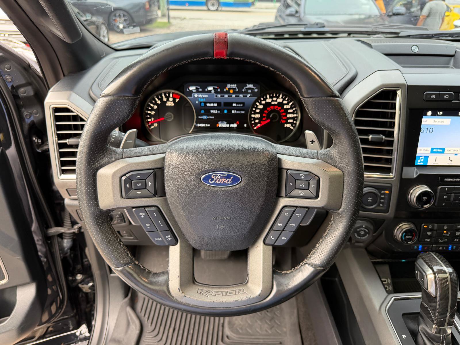 Used 2019 Ford F150 Raptor w/ Equipment Group 802A Luxury AWD/4WD image 35