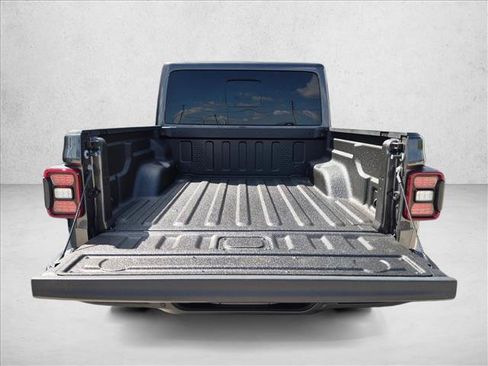 Used 2023 Jeep Gladiator Mojave w/ LED Lighting Group AWD/4WD image 6