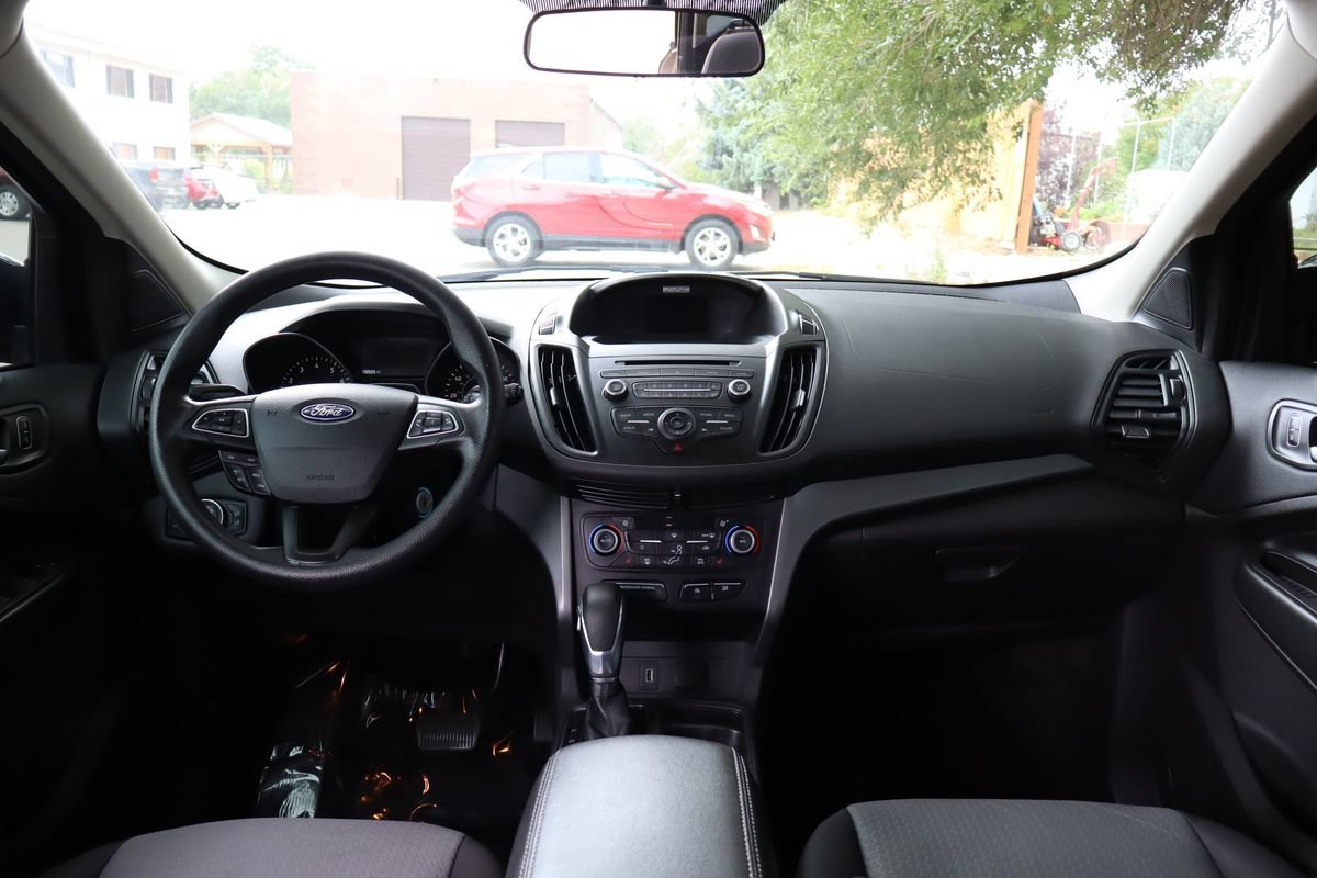 Used 2018 Ford Escape SE AWD/4WD image 16