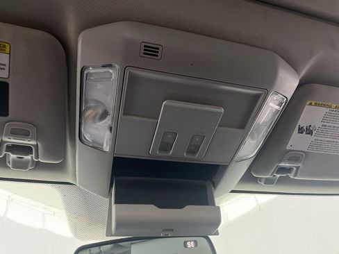 Used 2017 Toyota Tundra Platinum AWD/4WD image 72