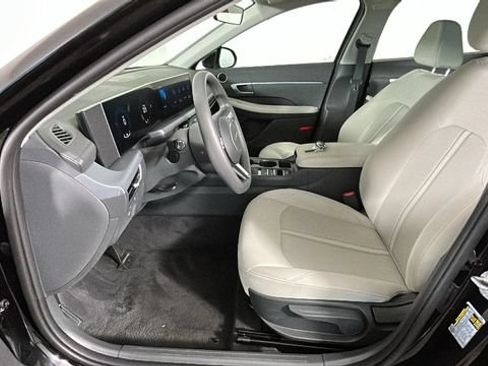 Certified 2026 Hyundai Sonata SE FWD image 11