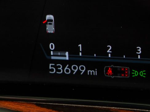 Used 2023 Cadillac Escalade Premium Luxury w/ LPO, Floor Liner Package image 17