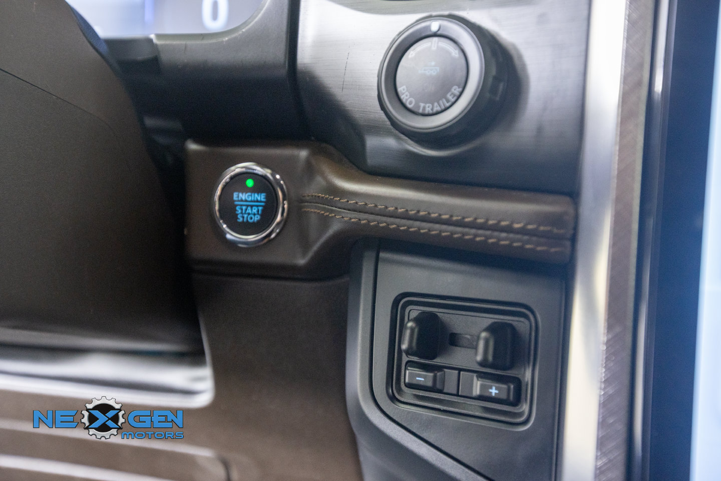 Used 2024 Ford Expedition King Ranch AWD/4WD image 23