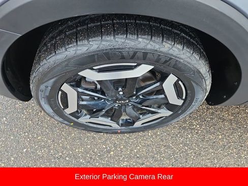 Used 2025 Kia Telluride S image 11