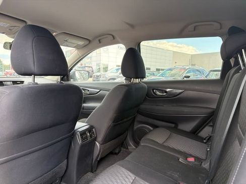Certified 2019 Nissan Rogue SV AWD/4WD image 18