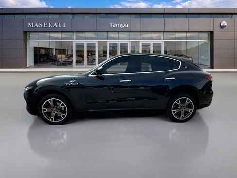 Used 2023 Maserati Levante GT AWD/4WD image 6