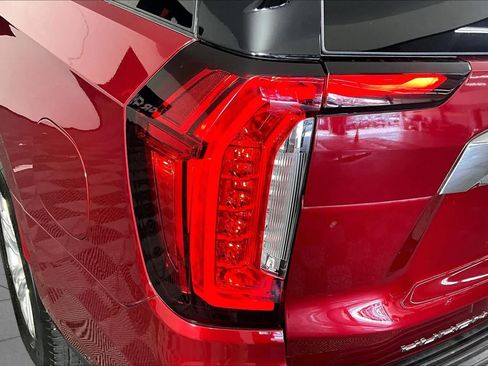 Certified 2022 GMC Yukon SLT w/ SLT Premium Package RWD image 28