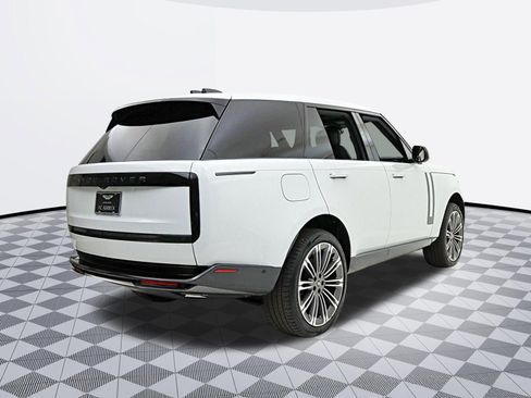 Used 2024 Land Rover Range Rover SE AWD/4WD image 12