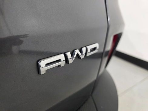 Used 2022 Ford Escape Titanium AWD/4WD image 34