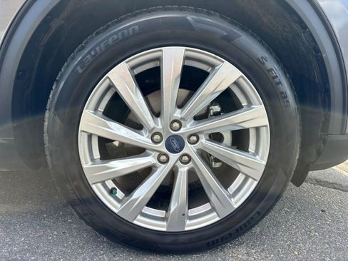Used 2021 Ford Escape Titanium w/ Titanium Elite Package AWD/4WD image 22