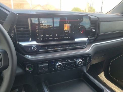 Used 2025 GMC Sierra 3500 SLT w/ SLT Premium Package AWD/4WD image 26