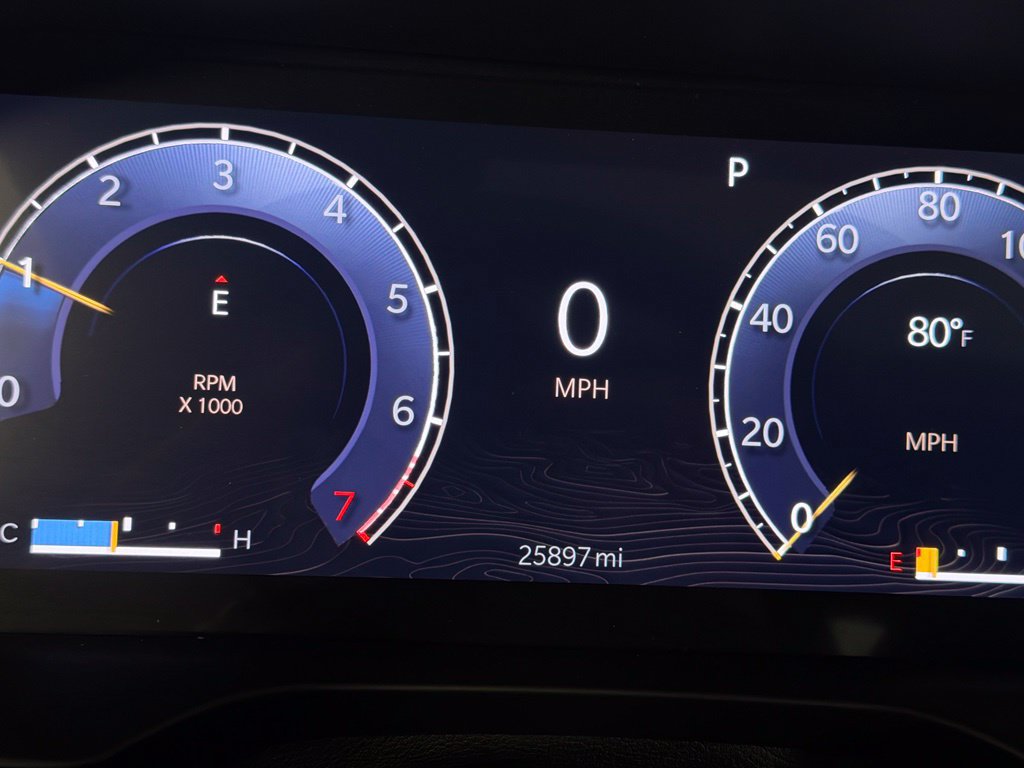 Used 2024 Jeep Grand Cherokee Overland AWD/4WD image 18