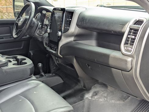 Used 2024 RAM 3500 Tradesman w/ Towing Technology Group image 29