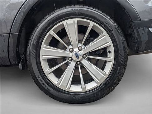 Used 2018 Ford Explorer Limited AWD/4WD image 9