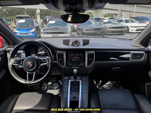 Used 2018 Porsche Macan S w/ Premium Package Plus AWD/4WD image 37