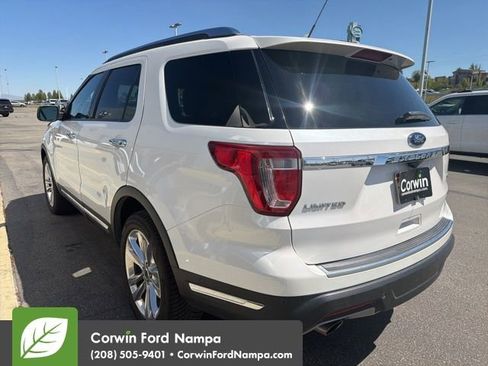 Used 2018 Ford Explorer Limited w/ Equipment Group 301A AWD/4WD image 6