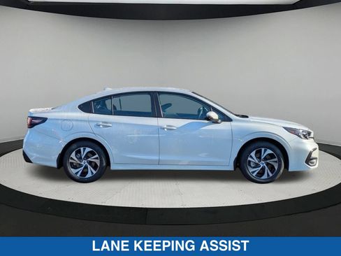 Certified 2025 Subaru Legacy Premium AWD/4WD image 2
