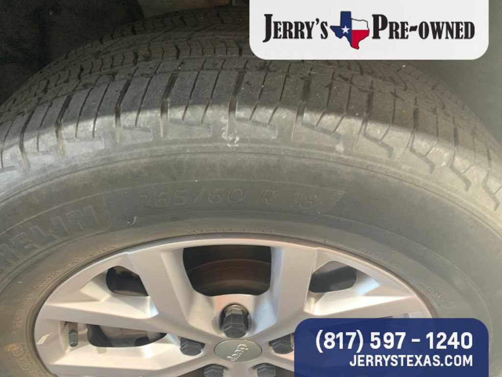 Used 2021 Jeep Grand Cherokee L Limited AWD/4WD image 4