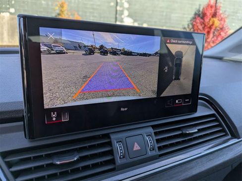 Used 2024 Audi Q5 2.0T Premium Plus image 26