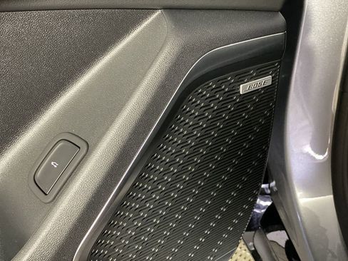 Certified 2025 Buick Enclave Sport Touring w/ Power Package FWD image 31