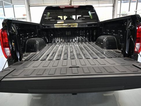 New 2026 GMC Sierra 1500 SLE w/ Preferred Package image 8