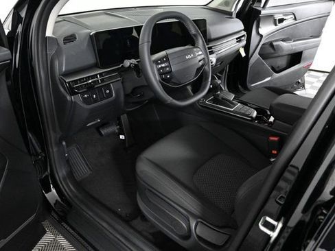 New 2026 Kia Sportage LX AWD/4WD image 15