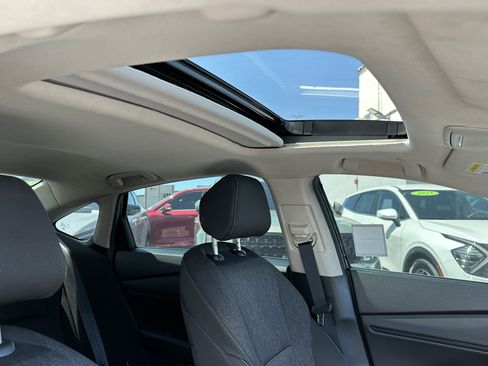 Used 2024 Honda Accord EX image 18