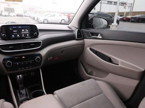 Used 2019 Hyundai Tucson SE image 23