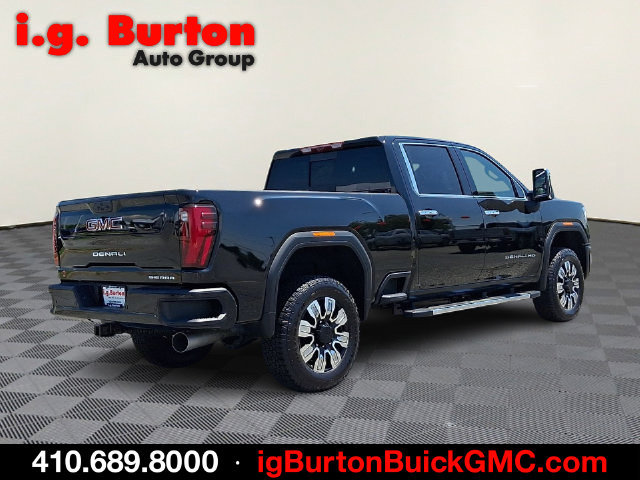 New 2026 GMC Sierra 2500 Denali w/ Denali Reserve Package AWD/4WD image 4