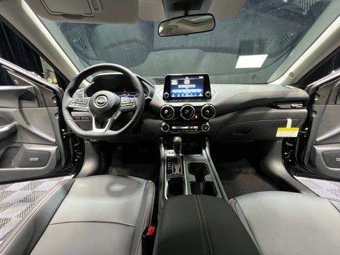 New 2025 Nissan Sentra SR w/ SR Premium Package image 20