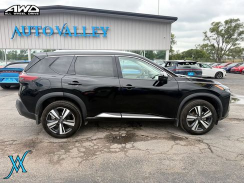 Used 2023 Nissan Rogue SL AWD/4WD image 8
