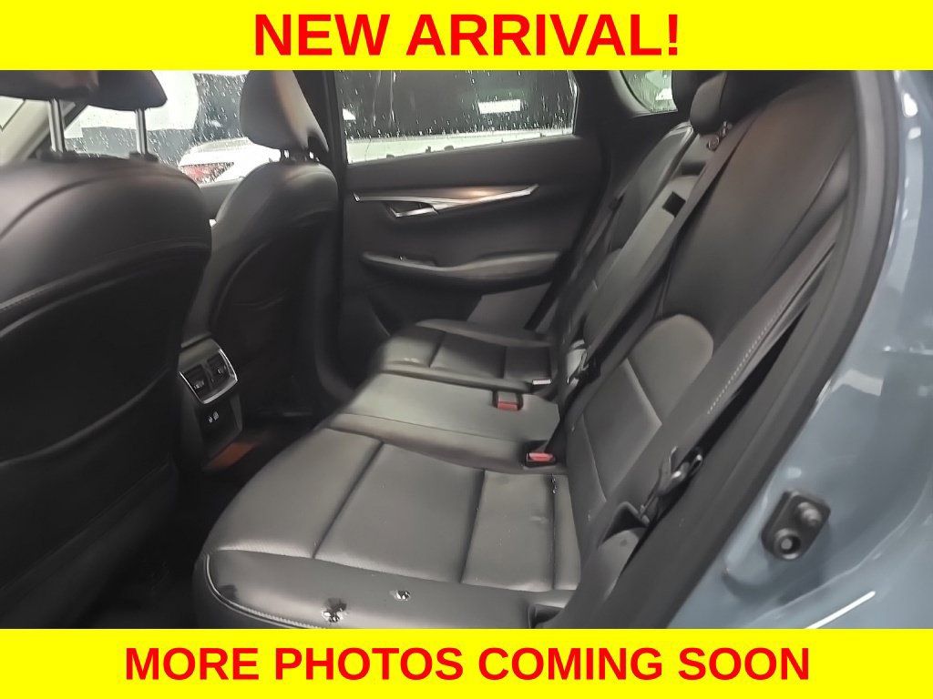 Used 2023 INFINITI QX50 Luxe AWD/4WD image 10