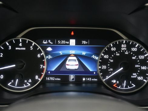 Used 2021 Nissan Maxima Platinum w/ Sport Mat Group image 17