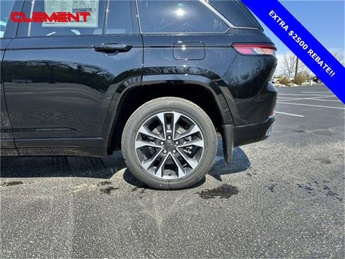 New 2024 Jeep Grand Cherokee Overland w/ Luxury Tech Group IV image 26